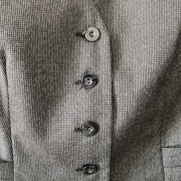 Black, button down vest. - Picture 3 of 6